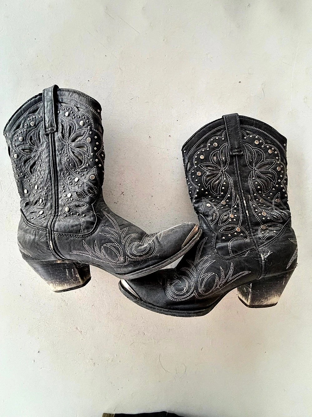 Dingo Annabelle Black Embroidered Western Boots US 8M